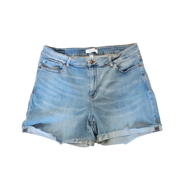 Judy Blue Pants - Jude Blue Light Wash Mid-Rise Cut Off Stretchy Denim Jean Shorts, Plus Size 3XL